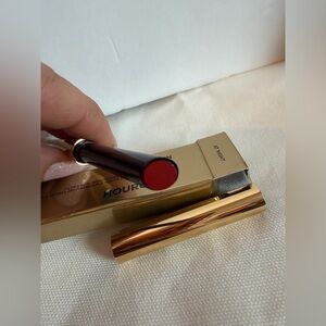 hourglass confession lipstick at night